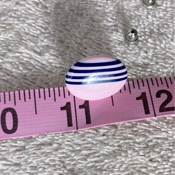 Vintage Earrings Light Pink Oval Earrings With Navy Blue Stripes - Picture 3 of 6